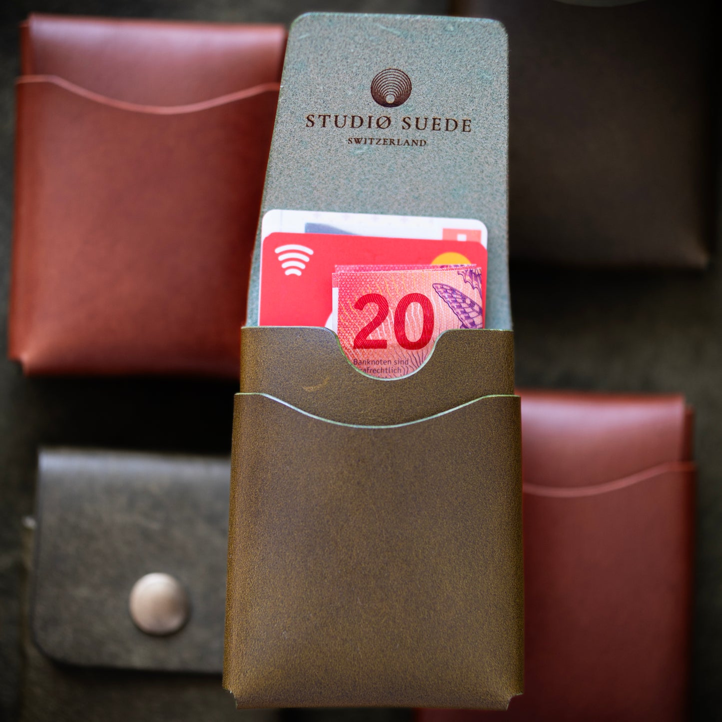 Card holder #23 (olive)